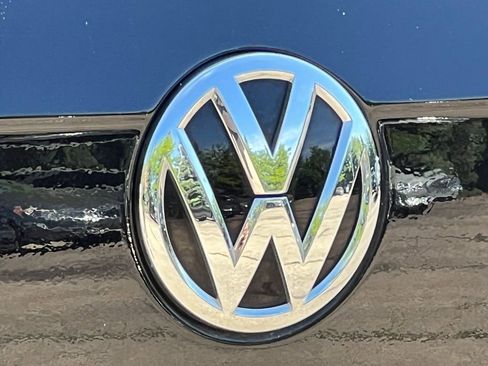 Used 2020 Volkswagen Tiguan S AWD/4WD image 36