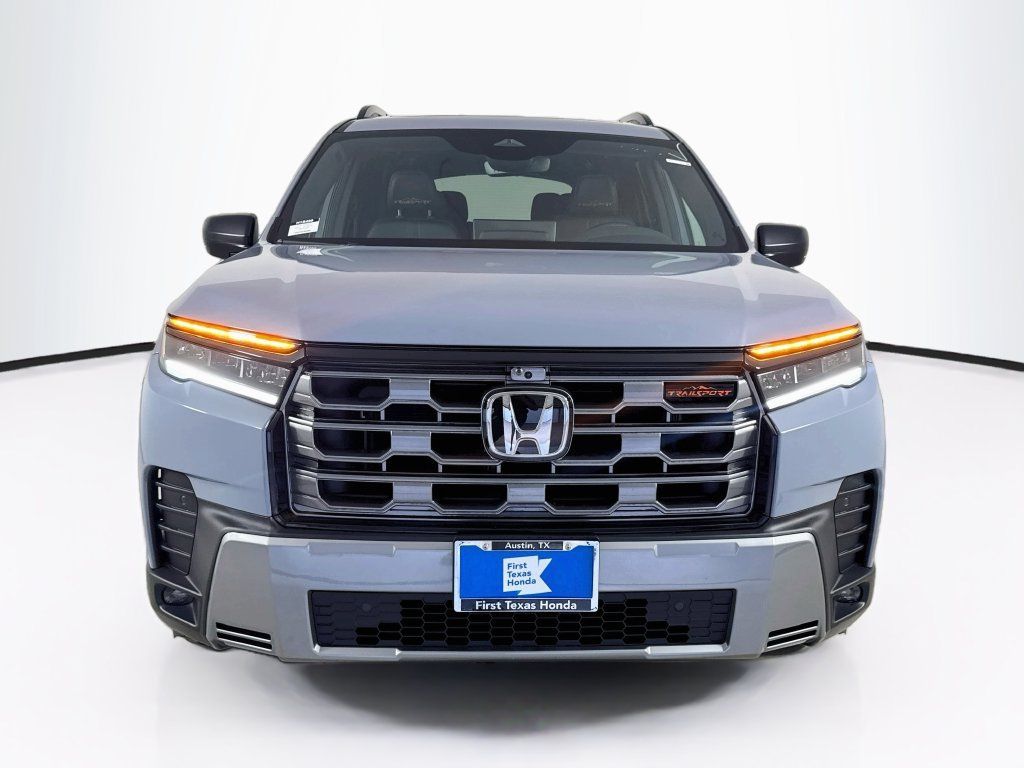 New 2026 Honda Pilot TrailSport image 2
