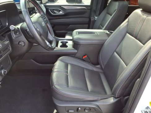 Used 2022 Chevrolet Suburban RST w/ Luxury Package image 9