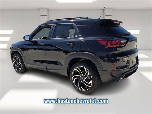 New 2026 Chevrolet TrailBlazer RS w/ Convenience Package FWD image 3