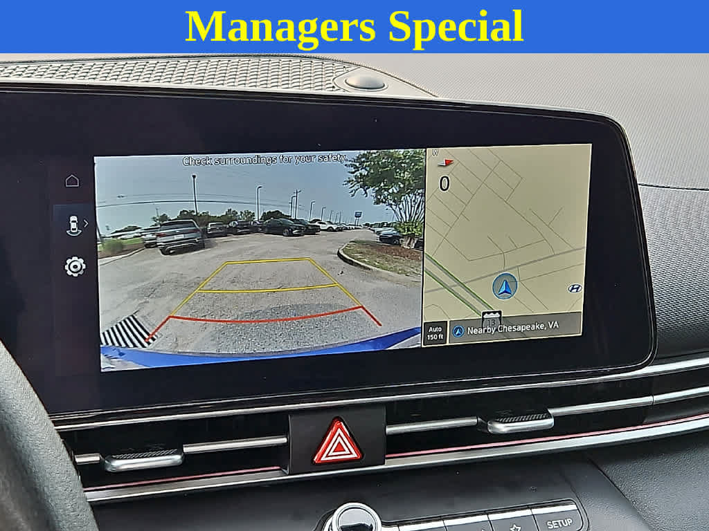 Used 2024 Hyundai Elantra SEL FWD image 17