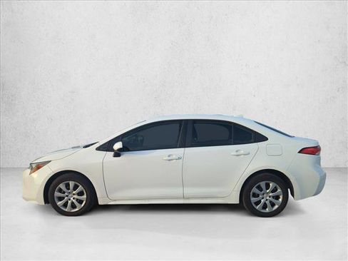 Certified 2023 Toyota Corolla LE FWD image 5