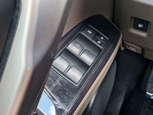 Used 2021 Lexus GX 460 Premium AWD/4WD image 25