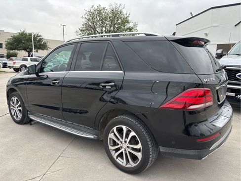 Used 2017 Mercedes-Benz GLE 350 4MATIC image 2