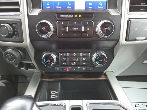 Used 2019 Ford F150 Lariat w/ Equipment Group 502A Luxury image 69