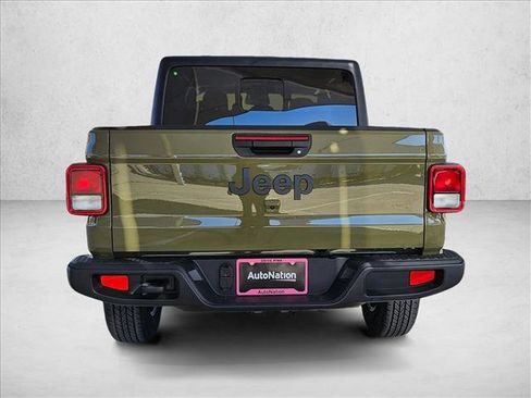 New 2026 Jeep Gladiator Sport image 8