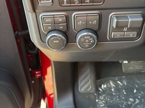 New 2026 Chevrolet Tahoe Premier image 21