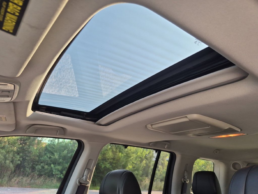 Used 2012 Honda Pilot Touring image 19