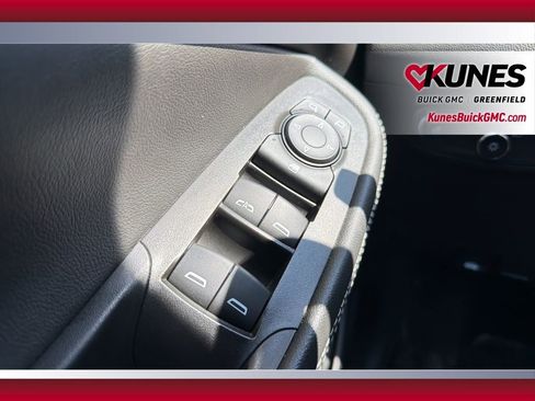 Used 2025 Buick Encore GX Preferred image 35