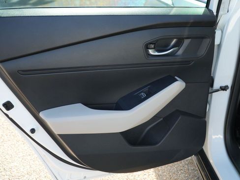 Used 2024 Honda Accord EX-L image 17