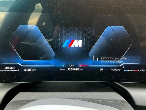 Used 2025 BMW M235i xDrive w/ Premium Package image 23