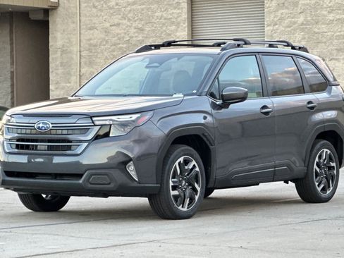 New 2025 Subaru Forester Premium image 7