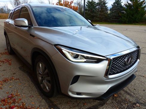 Used 2021 INFINITI QX50 Pure AWD/4WD image 12