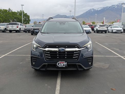 Used 2023 Subaru Ascent Limited AWD/4WD image 9