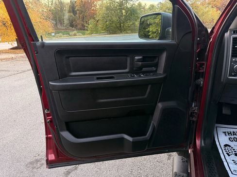 Used 2017 RAM 1500 Express image 14