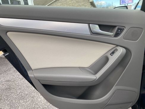 Used 2011 Audi A4 2.0T Premium image 13