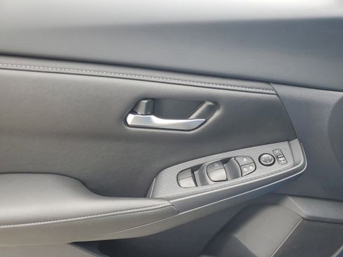 New 2025 Nissan Sentra SV w/ All-Weather Package image 12