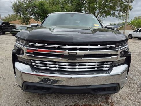 Used 2020 Chevrolet Silverado 1500 LT image 3