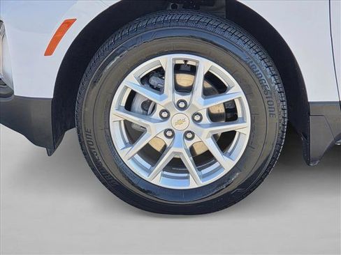 Used 2023 Chevrolet Equinox LT w/ LPO, Floor Liner Package image 9