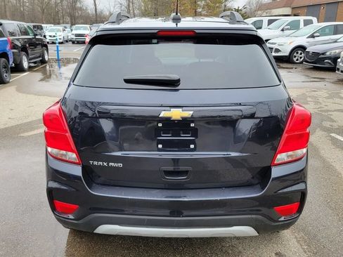 Used 2021 Chevrolet Trax LT AWD/4WD image 11