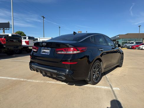 Used 2020 Kia Optima SE FWD image 4