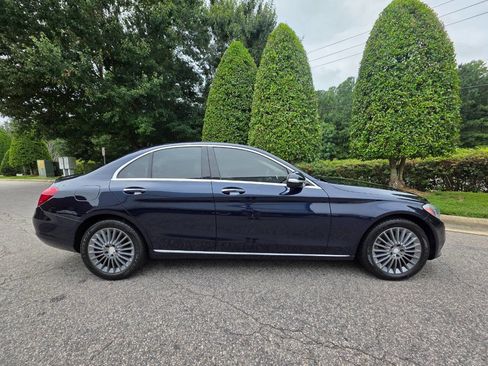 Used 2015 Mercedes-Benz C 300 4MATIC Sedan image 6