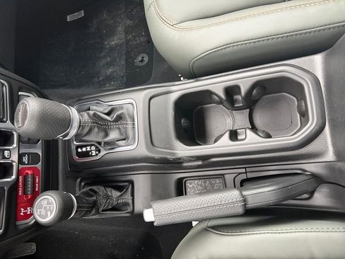 New 2026 Jeep Gladiator Mojave image 20