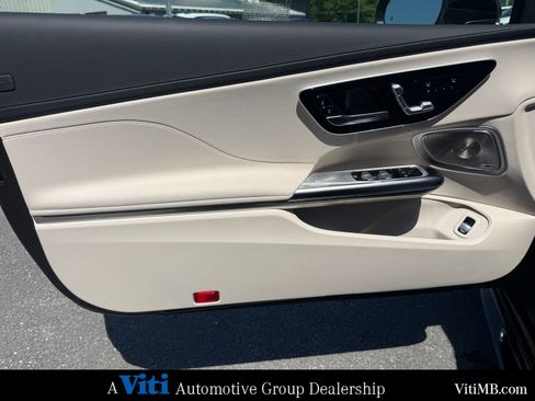 Certified 2025 Mercedes-Benz CLE 53 AMG 4MATIC Cabriolet image 20