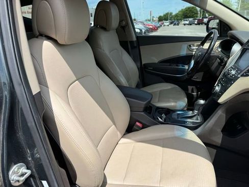 Used 2013 Hyundai Santa Fe Sport 2.0T w/ Technology Pkg image 12