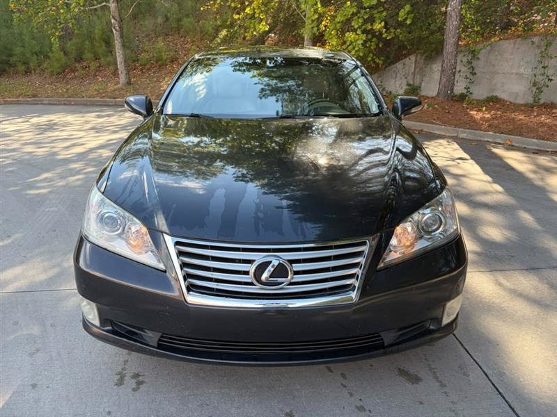 Used 2011 Lexus ES 350 FWD image 2