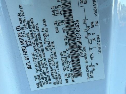 Used 2018 Ford Mustang Premium RWD image 13