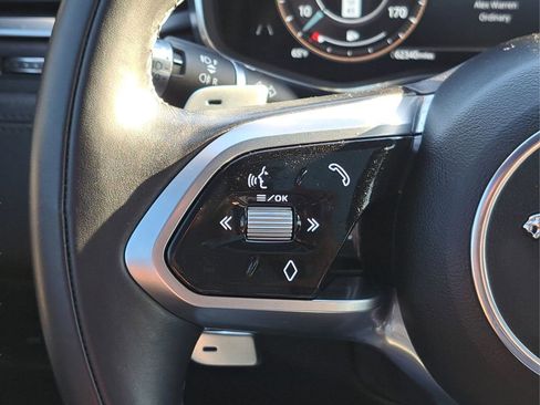 Used 2021 Jaguar F-PACE S image 25