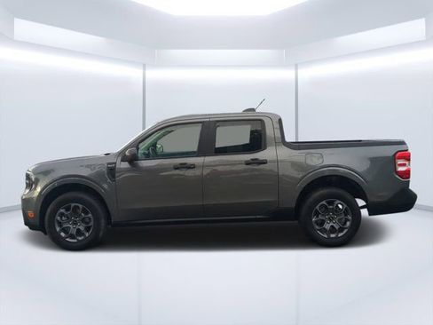 Used 2025 Ford Maverick XLT w/ Equipment Group 302A AWD/4WD image 6