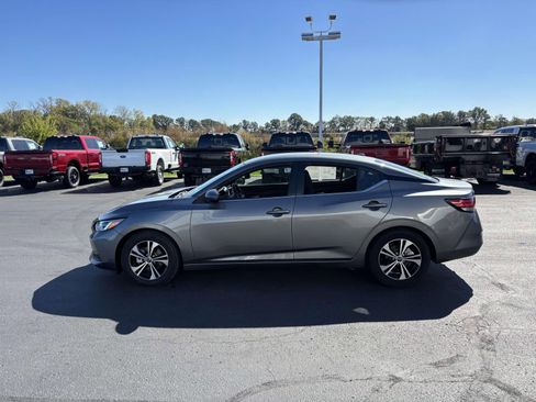 Used 2021 Nissan Sentra SV image 5