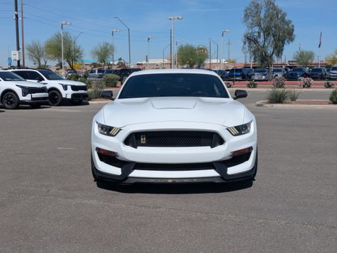 Used 2017 Ford Mustang Shelby GT350 RWD image 8