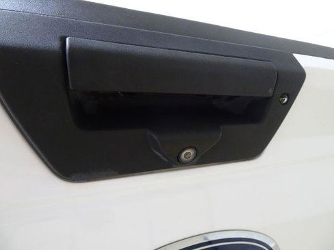 Used 2018 Ford F150 XL w/ Equipment Group 101A Mid AWD/4WD image 15