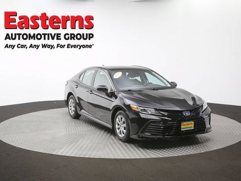 Used 2021 Toyota Camry LE FWD image 45