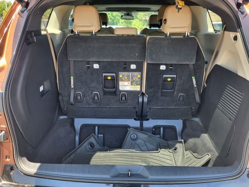 Certified 2021 Toyota Sienna Limited FWD image 26