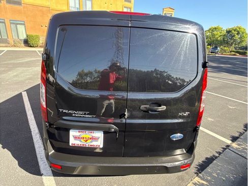Used 2021 Ford Transit Connect XLT FWD image 8