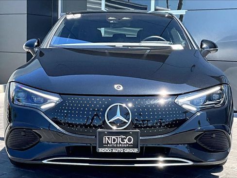 Used 2023 Mercedes-Benz EQE 500 4MATIC Sedan image 2
