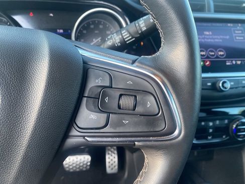 Used 2023 Buick Encore GX Select w/ Sport Touring Package image 24