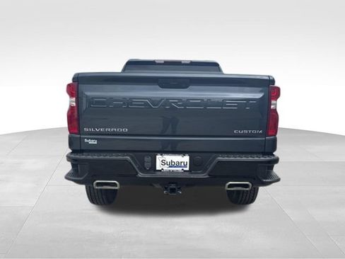 Used 2021 Chevrolet Silverado 1500 Custom Trail Boss AWD/4WD image 6