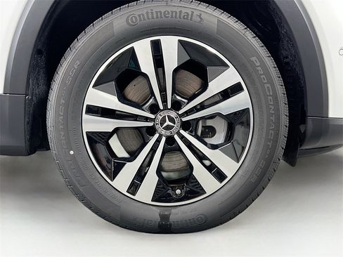 New 2025 Mercedes-Benz GLB 250 4MATIC image 31