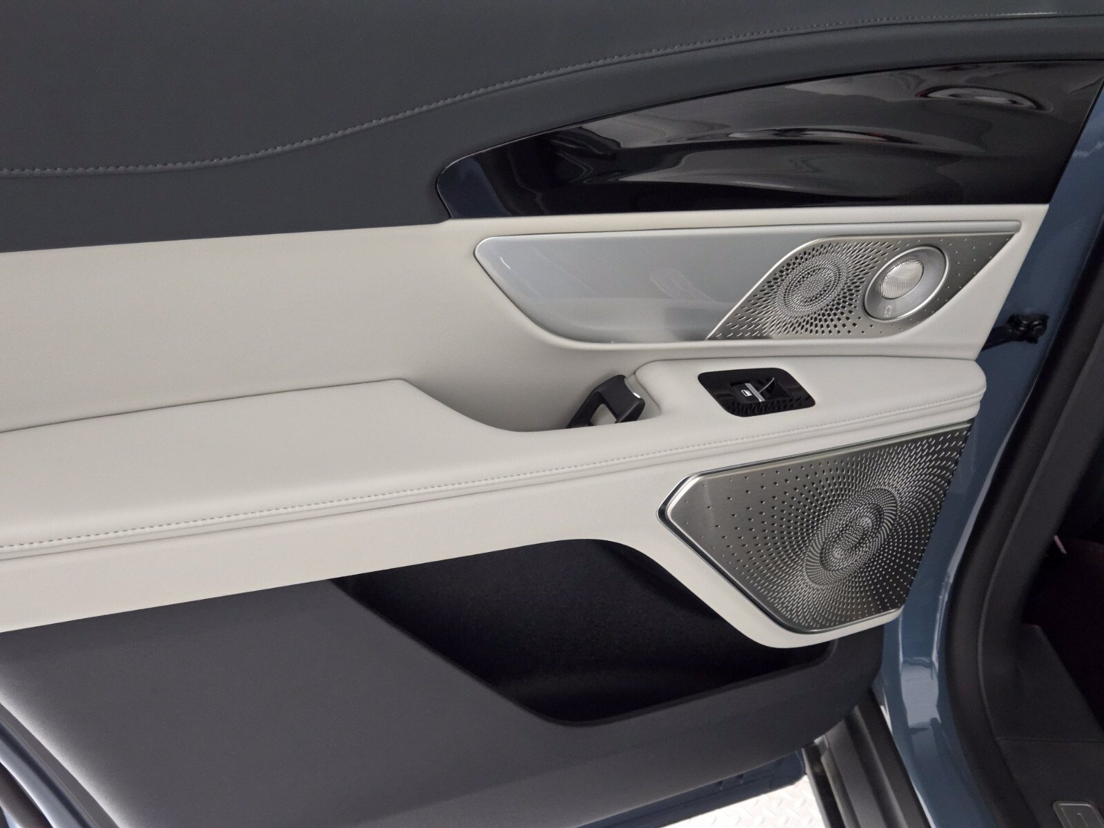 New 2026 Lincoln Nautilus Reserve AWD/4WD image 23