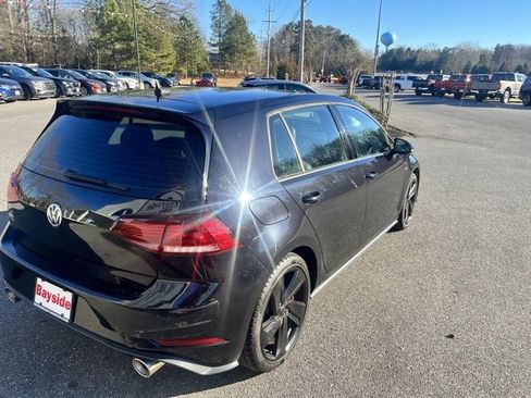 Used 2019 Volkswagen GTI SE image 22