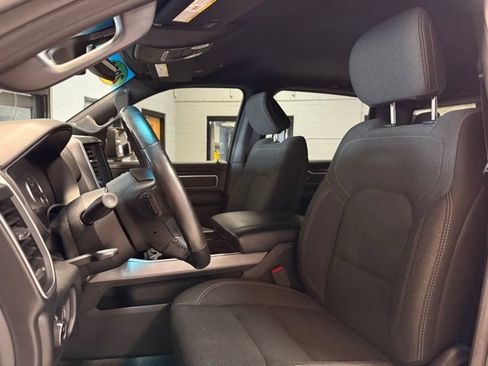 Used 2020 RAM 1500 Big Horn AWD/4WD image 9
