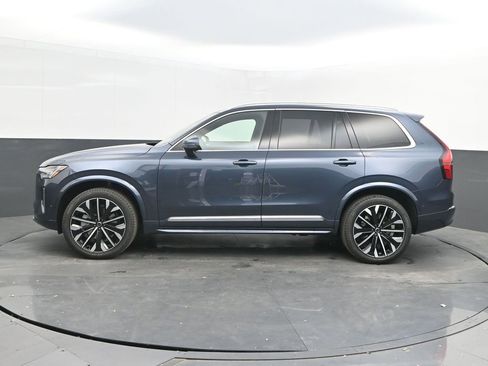 New 2026 Volvo XC90 B6 Plus w/ Protection Package Premier AWD/4WD image 2