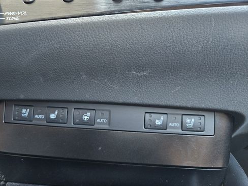 Used 2024 Lexus ES 350 w/ Premium Package FWD image 21