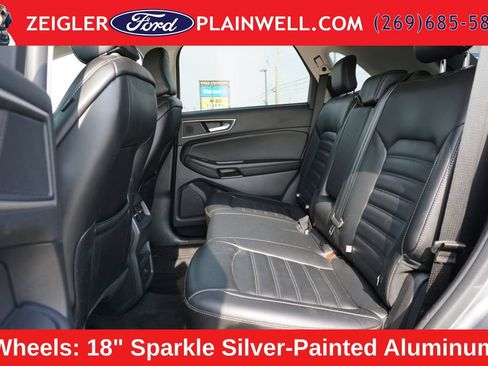 Used 2023 Ford Edge SEL AWD/4WD image 11