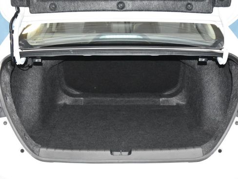 Used 2019 Honda Insight Touring image 33